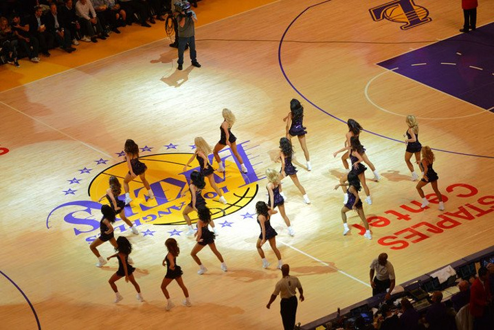 如何通过包装设计体现“生活如诗”？